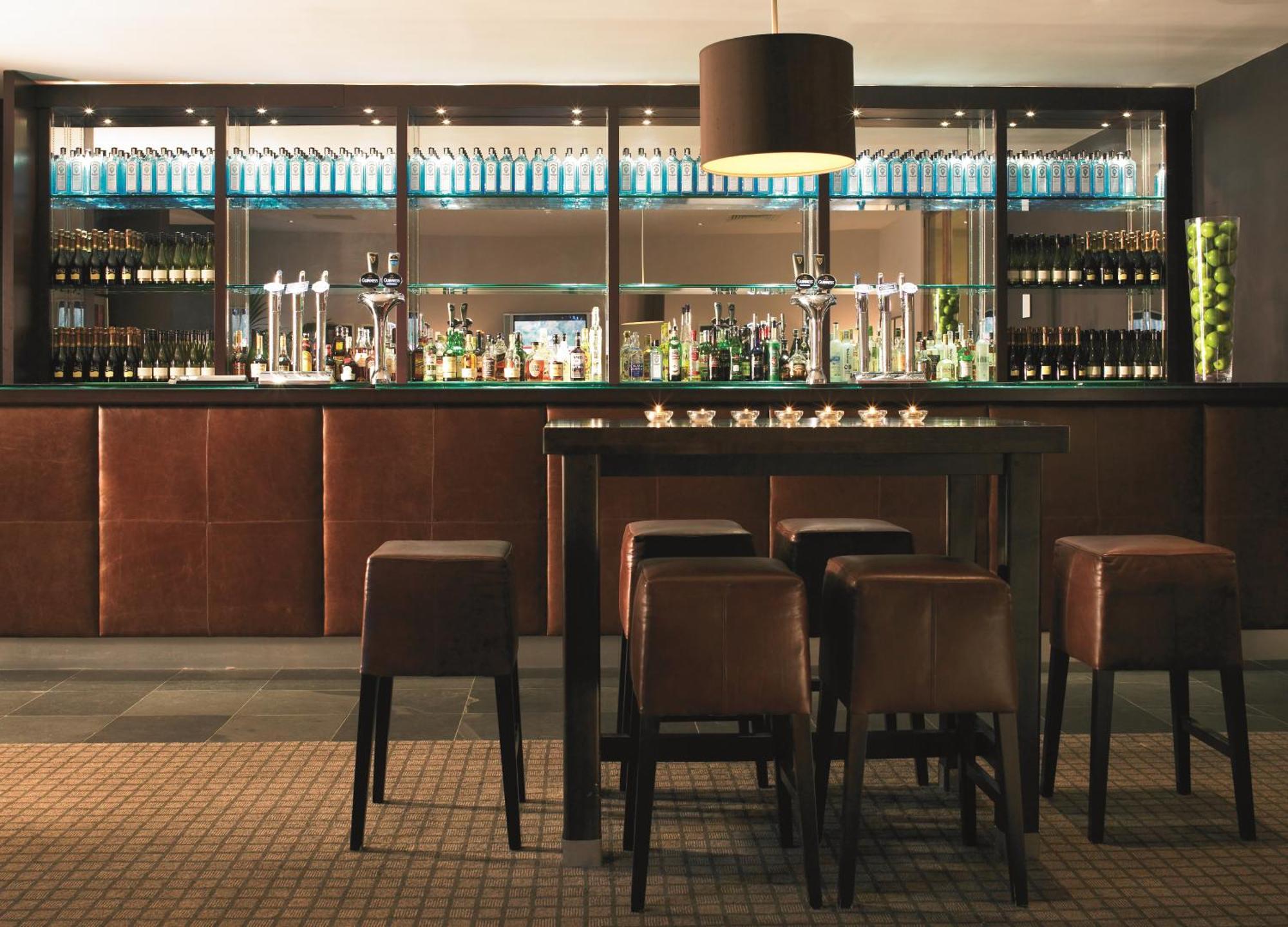 De Vere Horsley Estate East Horsley Restaurant photo