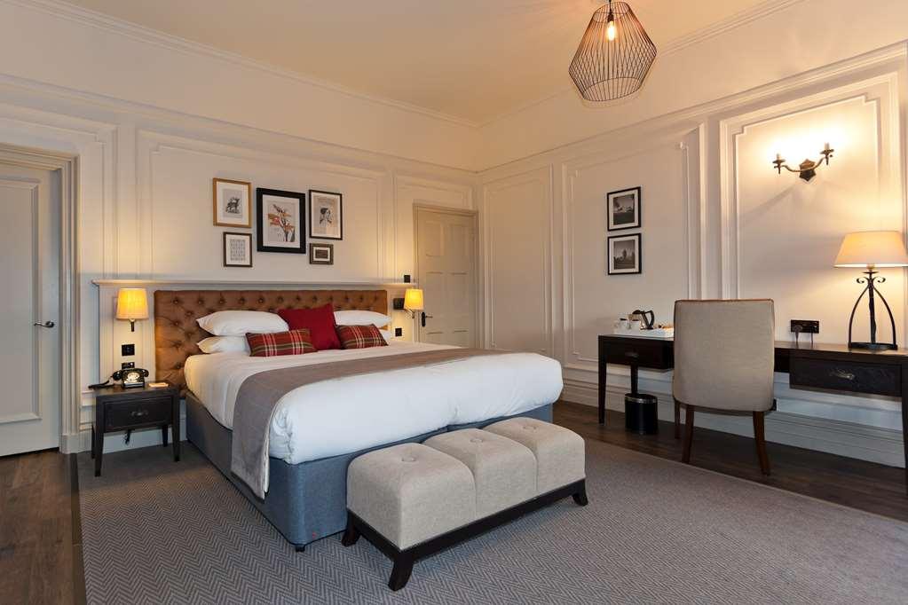 De Vere Horsley Estate East Horsley Room photo