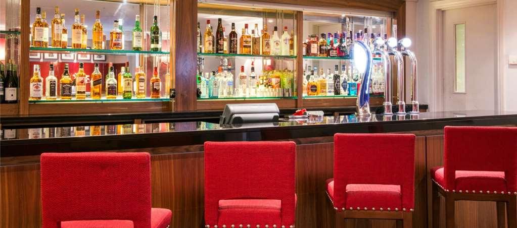 De Vere Horsley Estate East Horsley Restaurant photo